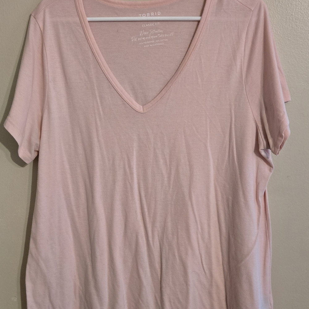 Torrid Light Pink V-Neck Short Sleeve Tee